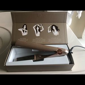 Tyme hair straightener